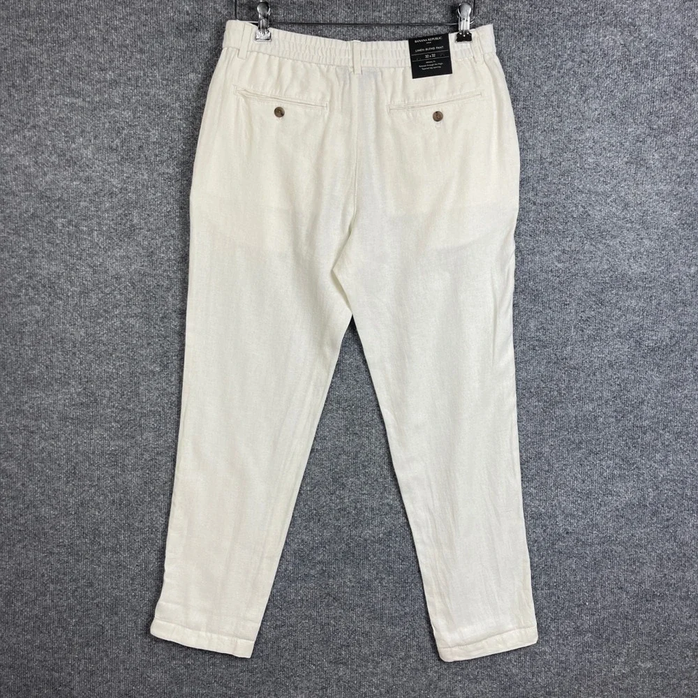 Banana Republic item comes